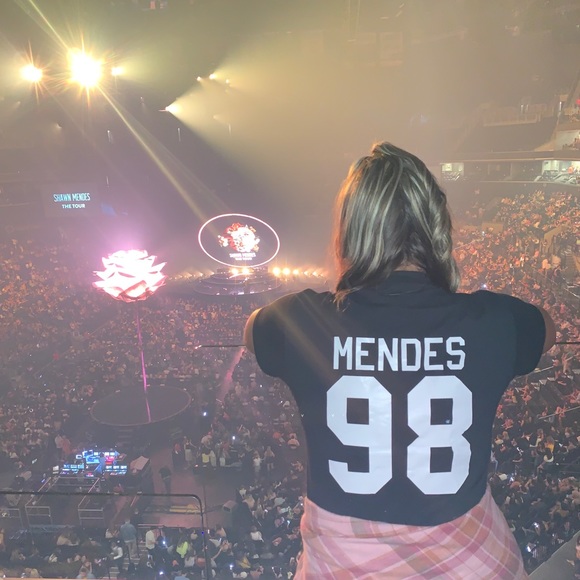 Authentic Shawn Mendes Signature - Picture 7 of 7